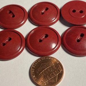 Set of 6 Vintage Rimmed Glossy Light Maroon 2-hole Sew-through Plastic Buttons 7/8&quot; 23mm 14807