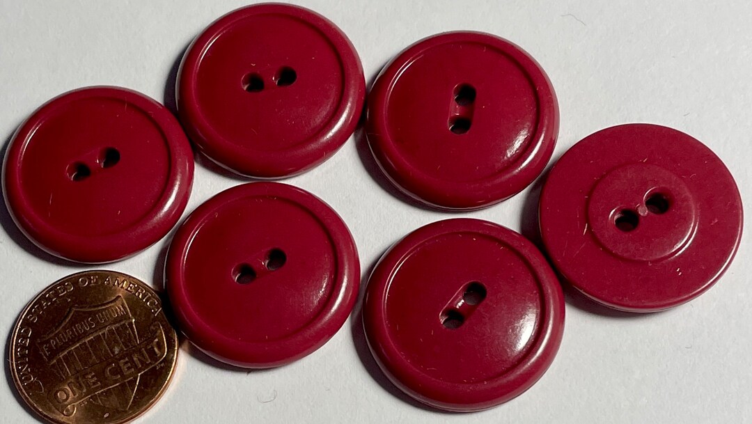 Set of 6 Vintage Rimmed Glossy Dark Red 2-hole Sew-through Plastic ...