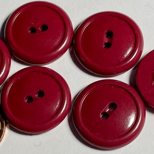 Set of 6 Vintage Rimmed Glossy Dark Red 2-hole Sew-through Plastic Buttons 7/8&quot; 22.5mm 14804