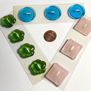 Lot of 10 Hand-made Glass Buttons Green Blue Pink 2-hole Sew-through Flower Square Round Buttons 14118