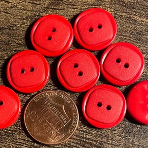 Set of 8 Vintage NOS Matte Dull Center Glossy Edge Red Plastic 2-hole Sew-through Buttons 15mm Just Over 9/16&quot; 15807