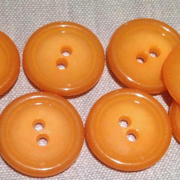 8 Shiny Muted Melon Plastic Sew-through Buttons Almost 7/8" 21.6MM # 7785