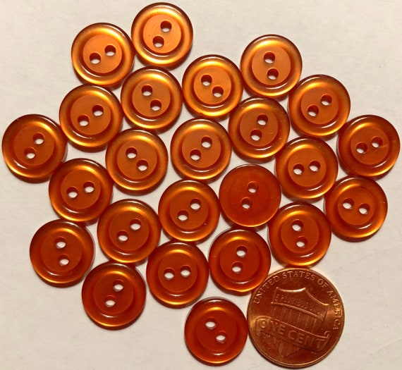 24 Small Pearlized Burnt Orange Plastic Sew-through 2-hole Buttons Just  Over 7/16 12mm 10502 -  Canada