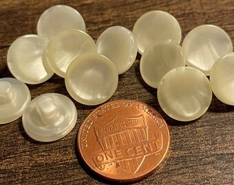 12 Small Vintage Flat Top Pearlized Cream Plastic Shank Buttons 7/16" 11mm 13395