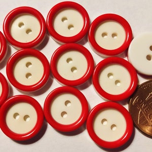 12 Rimmed Shiny Red Cream Sew-through Plastic Buttons 9/16" 14.6mm # 10323