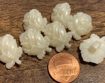 Set of 7 Off-white Pearl Finish Plastic Shank Rose Flower Floral Buttons 23mm 7/8" Tall 13661