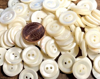 6 Pcs Only! Vintage Gorgeous Cream Thick Trocas? Mother of Pearl MOP Natural Shell 2-hole Sew-through Buttons 15mm Almost 5/8" 12761
