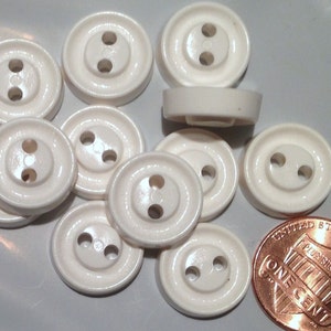 Lot of 12 Thick White Plastic Sew-through Buttons 9/16&quot; 15mm # 7225