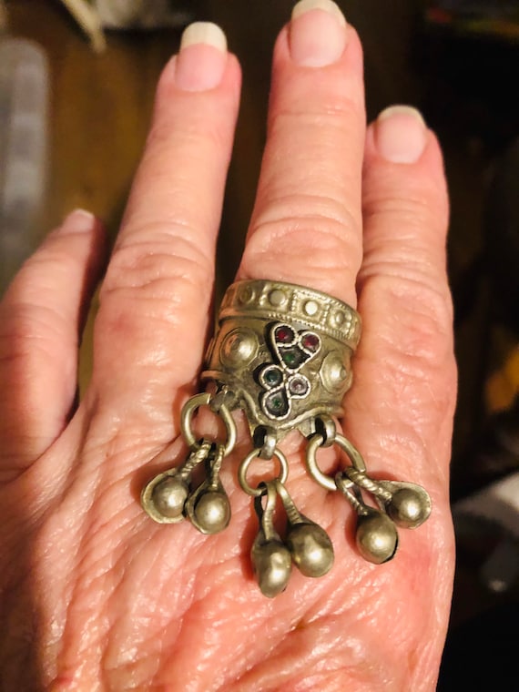 RING TIBETAN Silver Ruby Emerald Bell Vintage ban… - image 10
