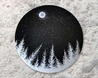 Adesivo Foresta in Bianco e Nero, Adesivo Rotondo in Vinile Cielo Notturno, Adesivo Foresta Invernale Opaco, Adesivo per Laptop, Adesivo per Borraccia, Vinile Foresta