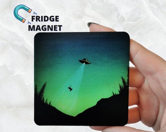 UFO With Cat Magnet, Alien Magnet, UFO Art Fridge Magnet, Vinyl Cut Magnet, Paranormal UFO Magnet, Extra Terrestrial Artwork, Flying Saucer