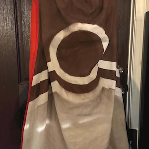 Capa de cosplay pintada