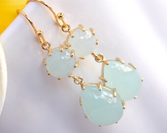 Wedding Jewelry, Mint Earrings, Gold, Soft Green, Light Mint, Earrings, Bridesmaid Gift, Mother's Gifts, Dangle, Drop, Bridesmaids Jewelry