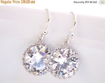 Wedding Jewelry, Silver, Cubic Zirconia Earrings, Bridal Jewelry, Crystal, Clear, Wedding Earrings, Mother's Gift, Bridesmaids Gifts, Dangle