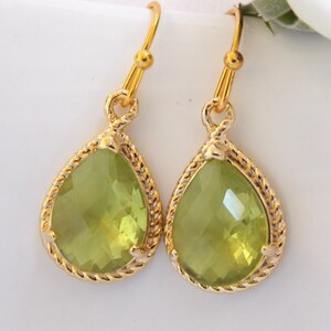 Wedding Jewelry, Bridesmaid Jewelry, Apple Green, Green Apple, Green Earrings, Peridot, Bridesmaid Gifts, Drop, Gold Earrings, Dangle, Gift