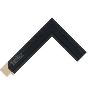 Stepped Scoop Wooden Chevron Frame Moulding, Black