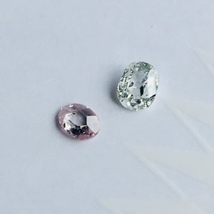 Pair of Antique Natural Diamonds Pink Color and  Light Green Certified Report- Engagement Diamond Ring - Rare Antique Fancy Color Diamonds