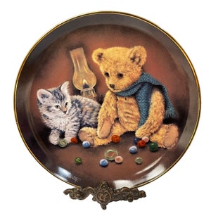 Assiette de collection Franklin Mint chat et ours jouant aux billes 20,3 cm