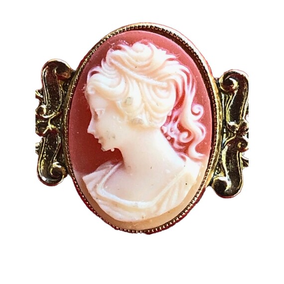 Vintage Cameo Pin Brooch Victorian Lady Tiny Faux… - image 2