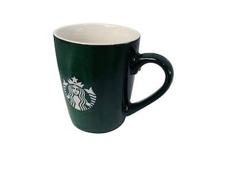 Starbucks 2021 Holiday Green Red 10 fl oz Coffee Cup Mug Noël à collectionner