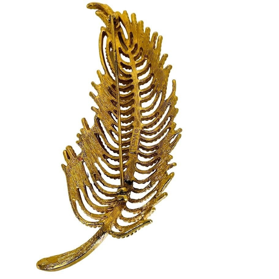 Broche Vintage MONET - Motif Branches Et Feuilles En Métal Doré Et Oxydes - Signée - Occasion