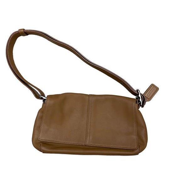 バッグ Coach Vintage Shoulder Bag Leather Coach Tan Leather Shoulder Bag Purse Flap Closure Signature