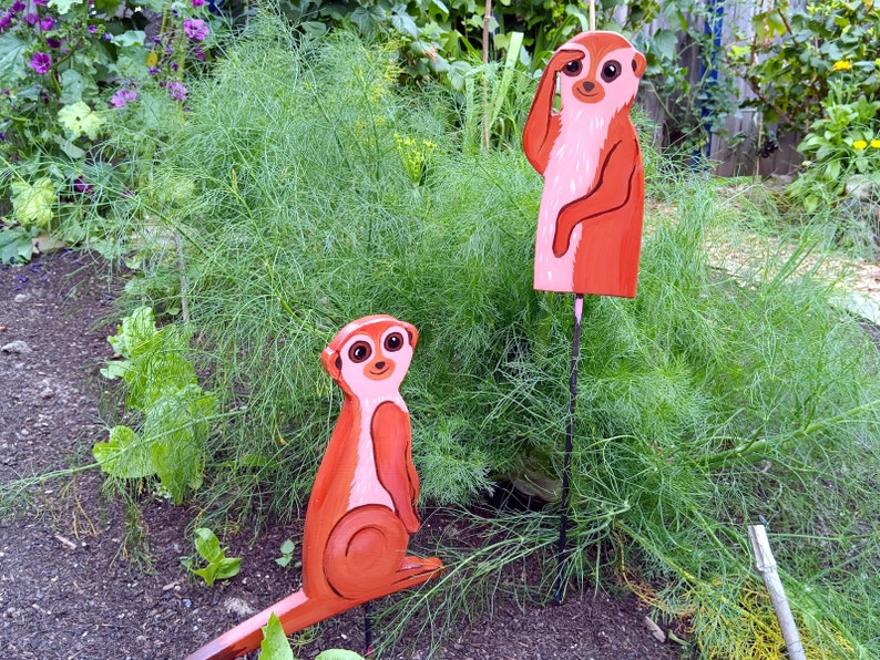 Erdmännchen Gartenstecker aus Holz, handbemalt, wetterfest lackiert, Gartendekoration Bild 7