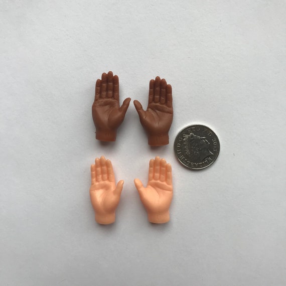 6pcs Mini Tiny Hands Lustige Kleine Hände Winzige Fingerhände Fingerpuppe