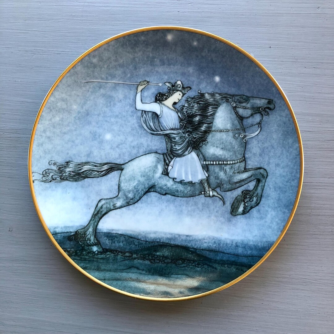 Riddaren Rider Christineholm Porcelaine, JUBILEUM JOHN BAUER 1882-1982 ...