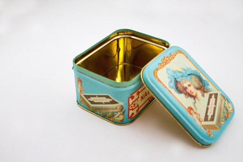 Vintage Nabisco Tin by Bristol Ware Small Vintage Cookie Tin