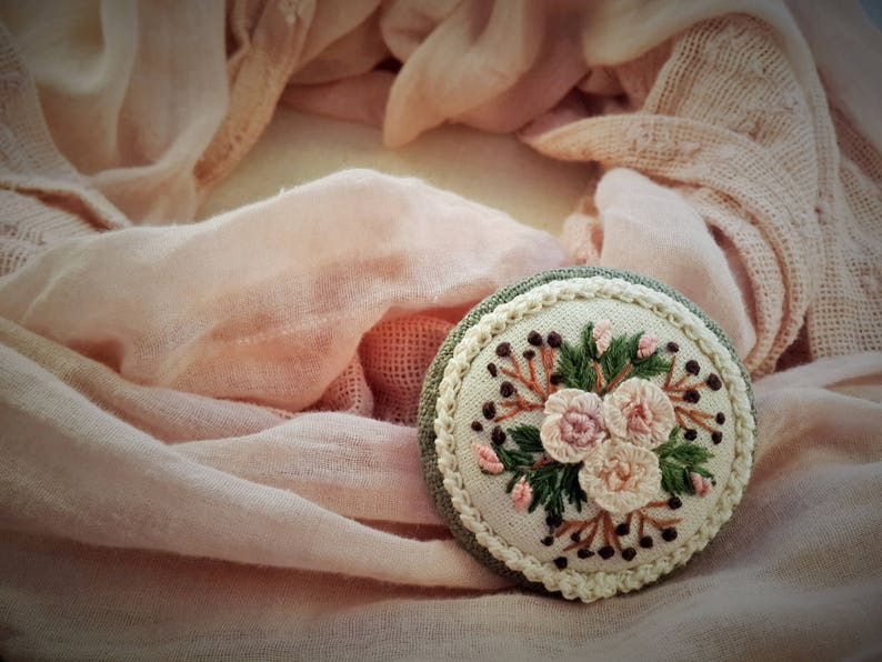 Pink Roses Brooch embroidered brooch gift for her handmade image 1