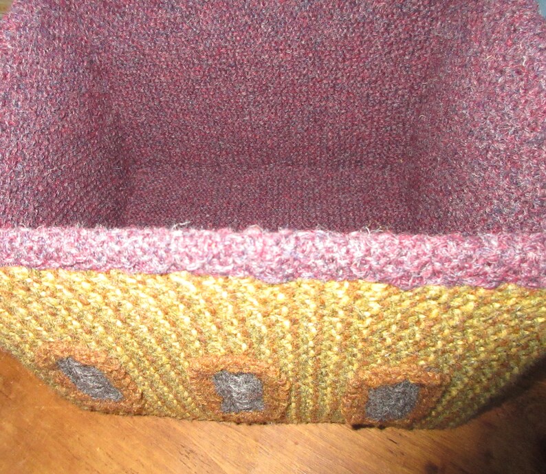 Castle box knitting pattern image 5