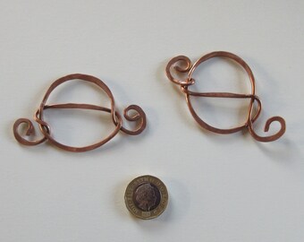 Hammered copper scarf ring with two holes