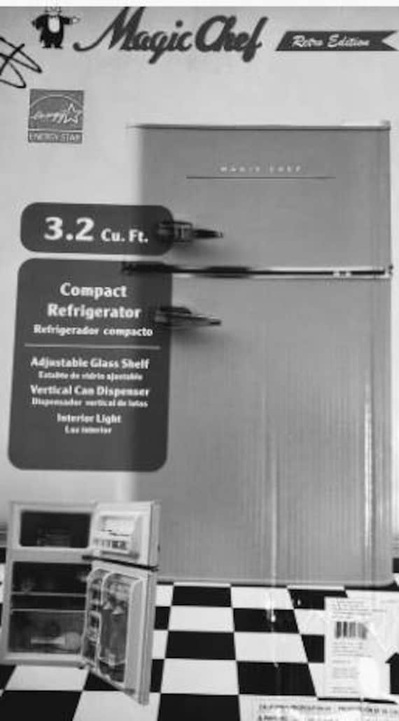 Magic chef 2024 mini fridge wattage
