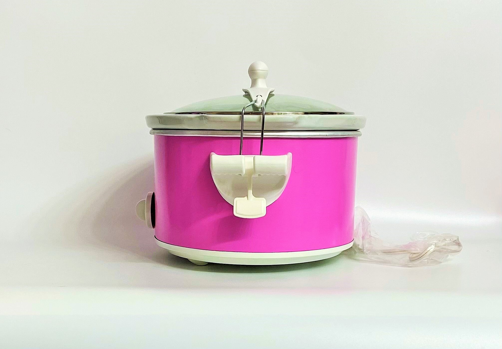 Crockpot's Electric Lunch Boxes Are Super Chic & Only $30 on