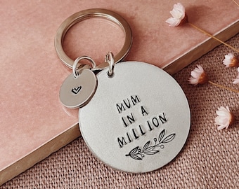 Mum In A Million - Aluminium Mum Keyring - Gift - Mothers Day - Mum's Birthday - Customised - Personalised - Love