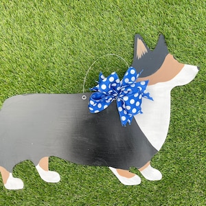 Door Hanger / Corgi Dog Wooden Door Hanger - Dog - Corgi - Tri Color