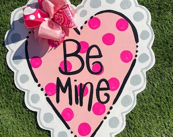 Door Hanger / Be Mine Valentines Wooden Heart Door Hanger - Be Mine - Valentines Day - Heart - Scallop - Personalize