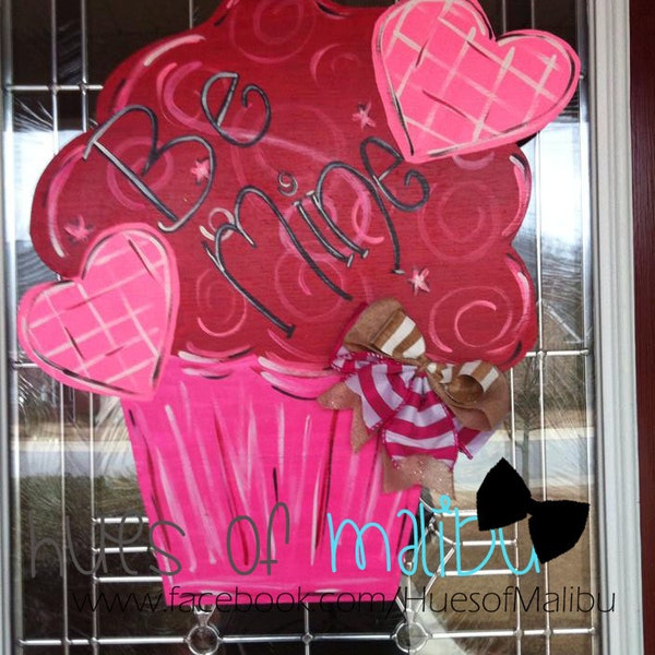 Be Mine Valentine's Cupcake Door Hanger