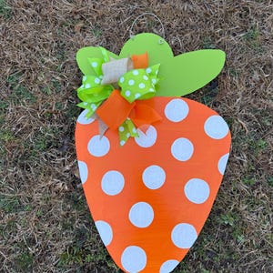 Door Hanger / Easter Carrot Door Hanger - Carrot - Bunny - Polka Dot - Spring