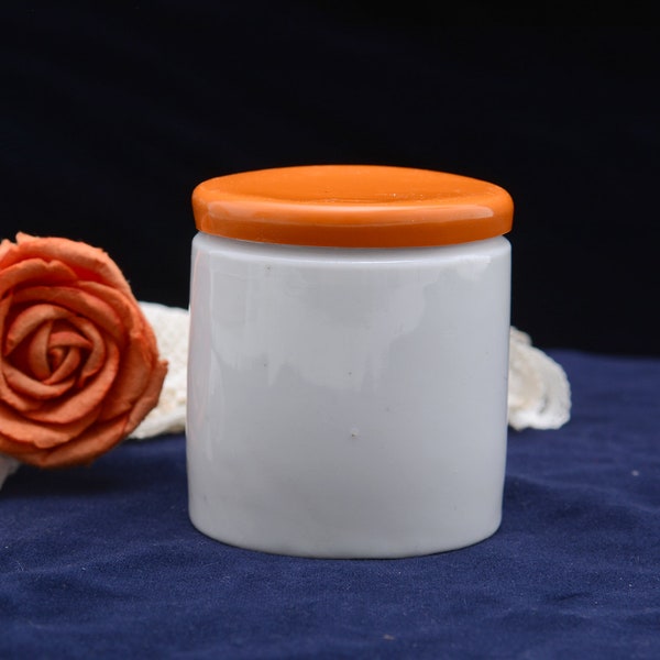 Vintage white china bone apothecary jar with plastic lid