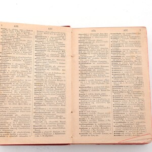 Nouveau dictionnaire espagnol-français D.V. Save Paris, 1890 image 6