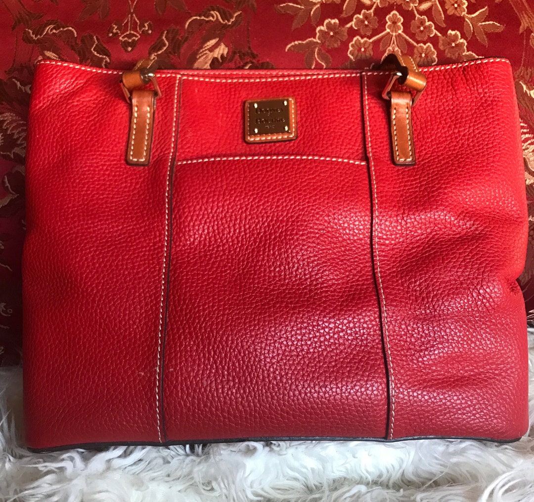 Vintage 1975 Dooney & Bourke Red Pebble Leather Shoulder  display picture 1