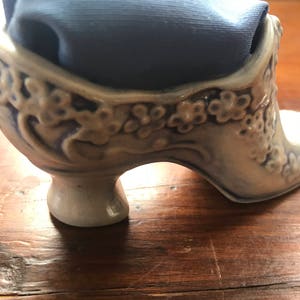 Vintage Moriage Ceramic Shoe Pin Cushion image 2