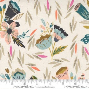 45552-11, Songbook A New Page - Overjoyed (Large Floral in Unbleached/Mult)i, 44&quot;/45&quot; wide, sold by the 1/2 yard, from Moda