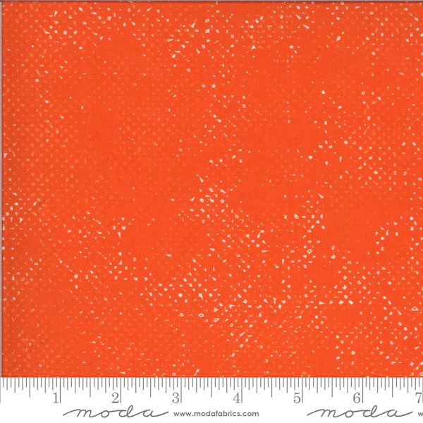 1660-138, Quotation-Spotted: Clementine - 44"/45" wide, sold by the 1/2 yard, from Moda