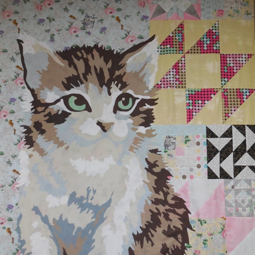 Purr-fect Bricks - キルトパターン、完成キルト約54インチ×72インチ