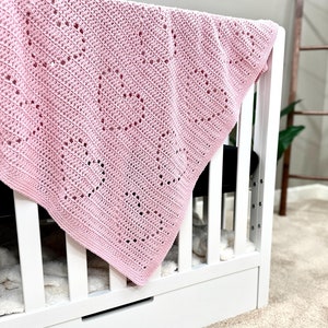 Crochet Heart Blanket | Baby Blanket Crochet Pattern for Girl | Filet Crochet Blanket Pattern for Beginner | Heart Crochet Blanket Pattern