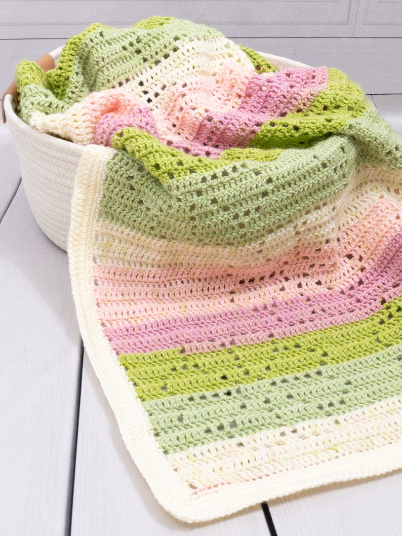 Marguerite Blanket Filet Crochet Blanket Pattern Baby Blanket Crochet Pattern Filet Blanket Filet Crochet Pattern Flowers Plants image 3