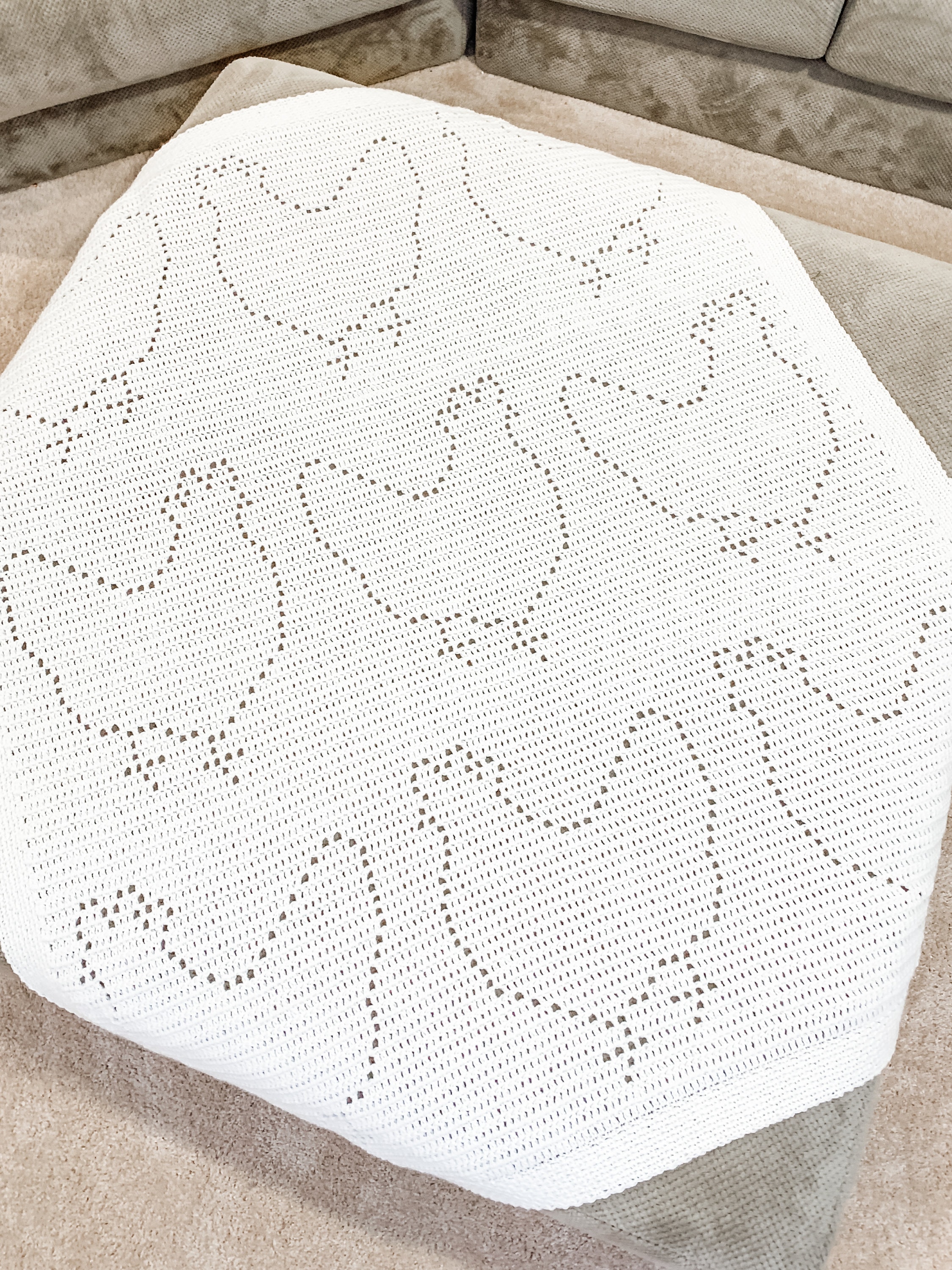 18 Animal Crochet Blanket Patterns You Have To See 1 Filet Crochet Animal Pattern Crochet Animal Blanket
